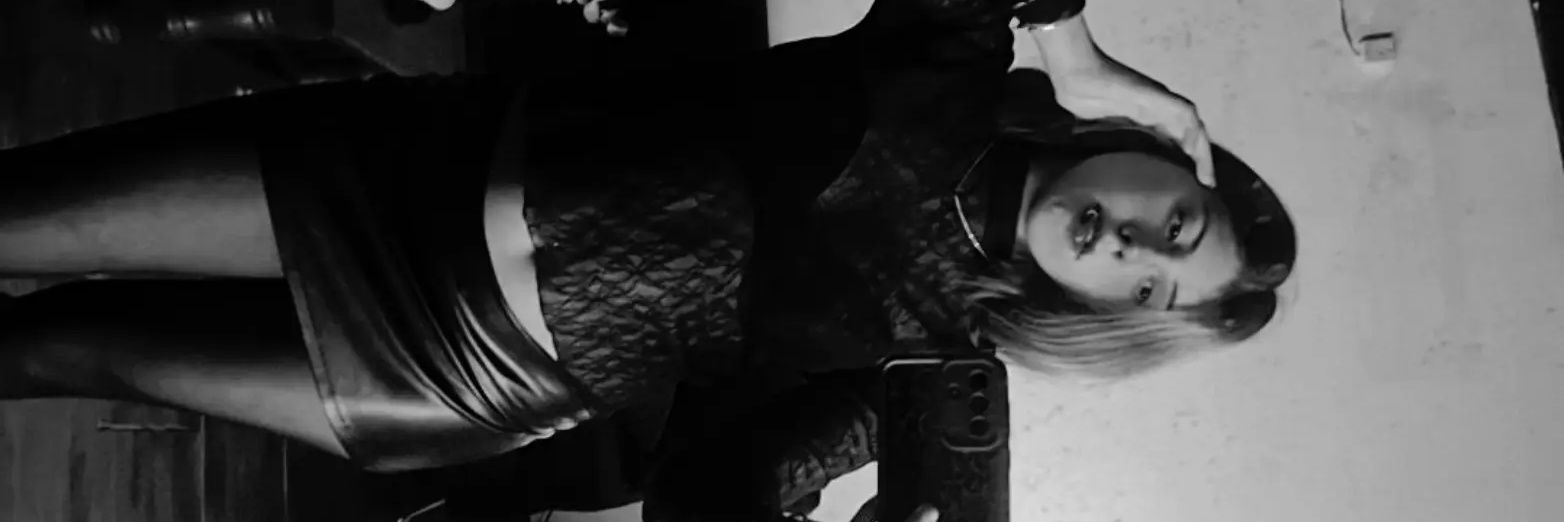 candedelbiancoo's profile banner image
