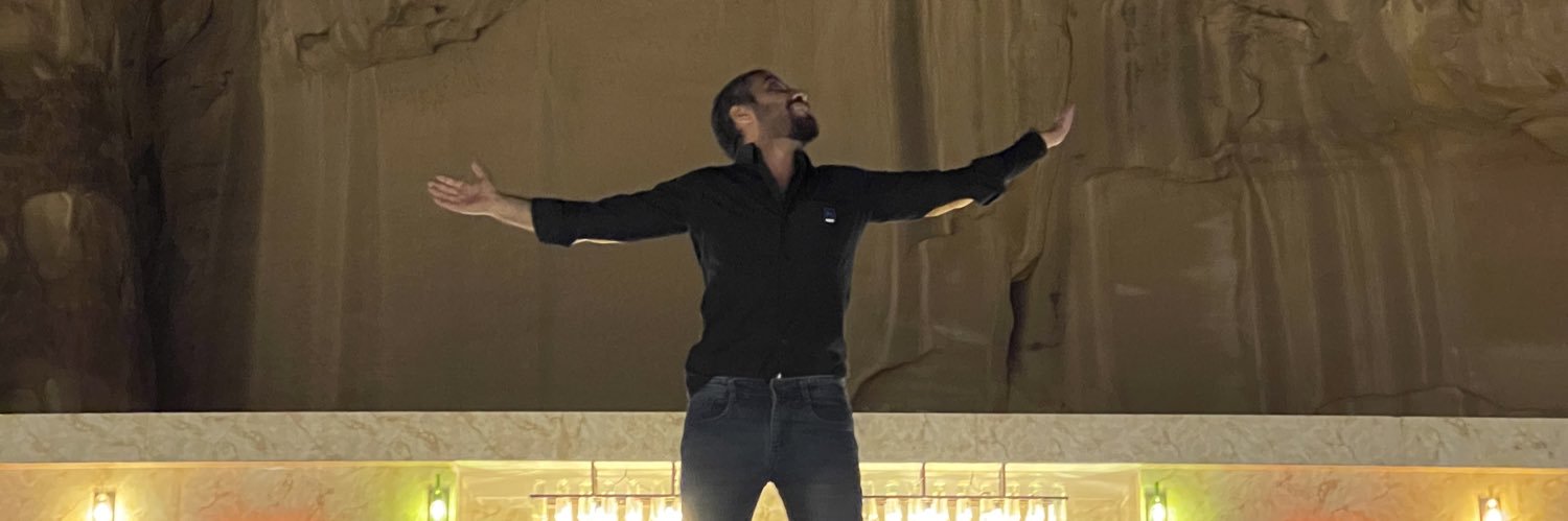 fariiis3's profile banner image