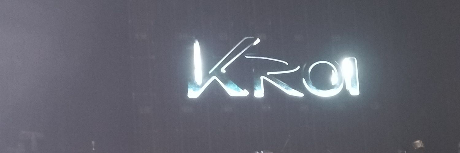 emichan712's profile banner image