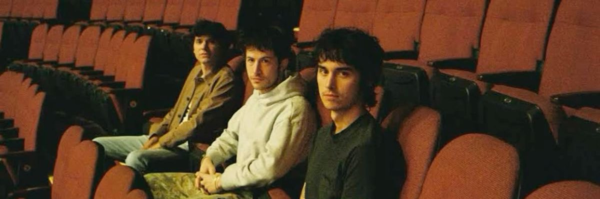 katie (saw wallows!) banner