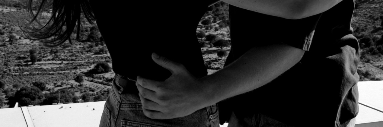 racelliife's profile banner image