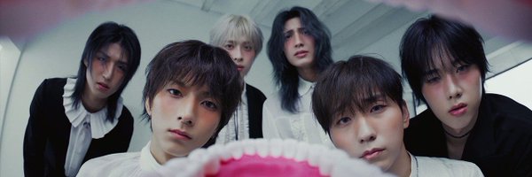 oujibloom_ Profile Banner