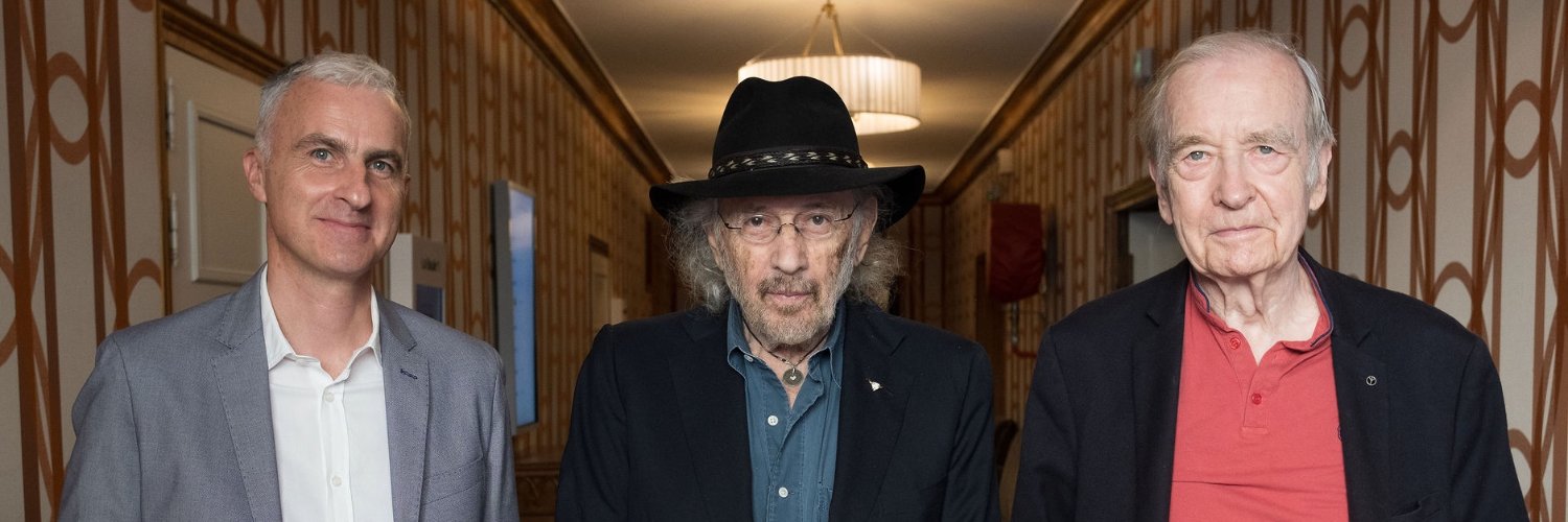 pierre filmon banner