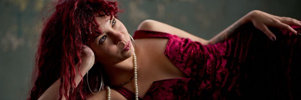 soycecimili Profile Banner