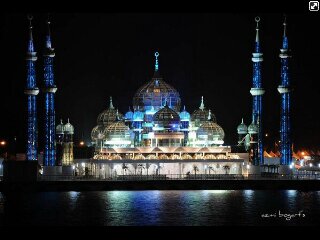 aisha_ashake's profile banner image