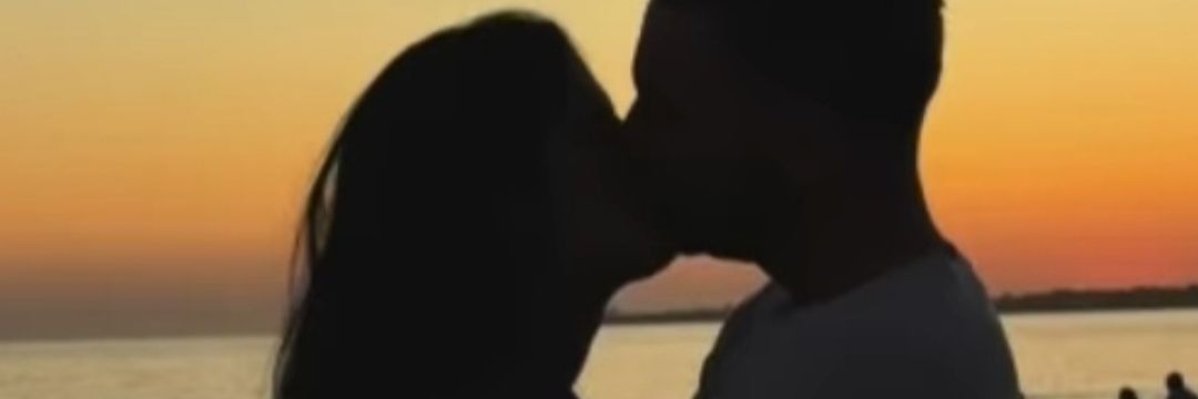 Hello banner