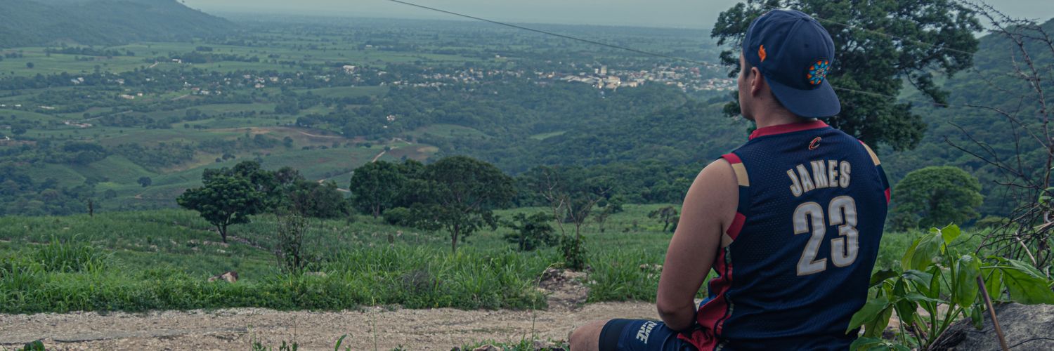 angelvelazzquez's profile banner image