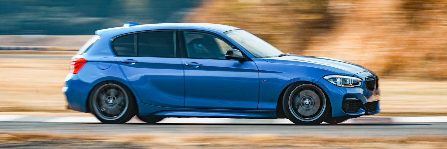 りん🐰🌂🕸 banner