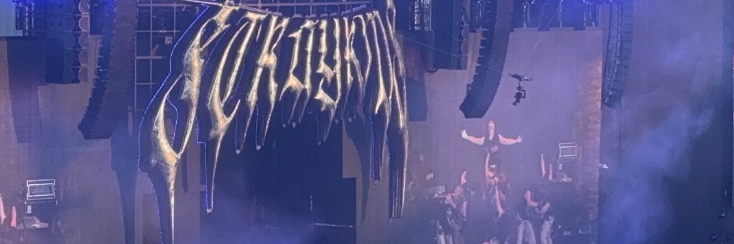 ChanLixiiee's profile banner image