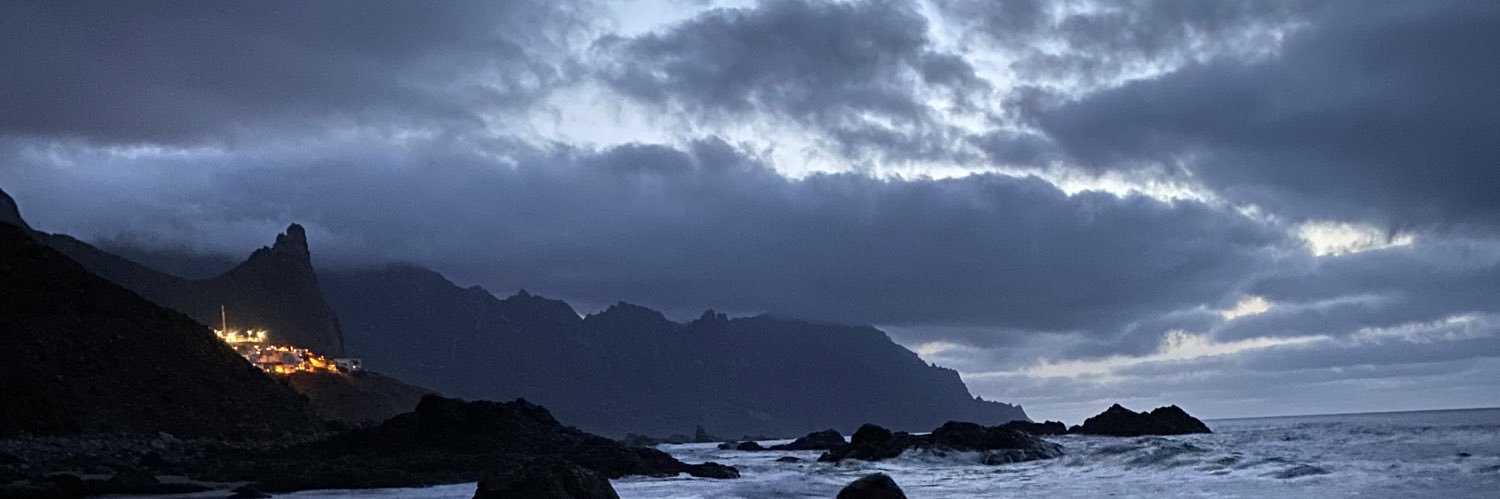 a_ro_m's profile banner image