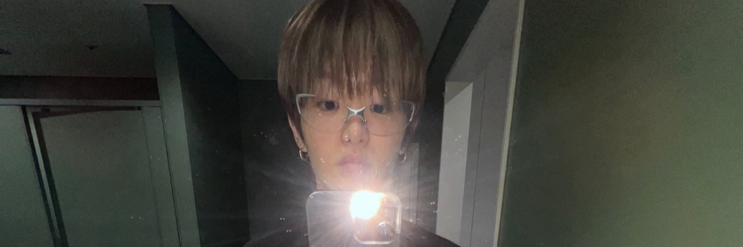 tre_jih20's profile banner image