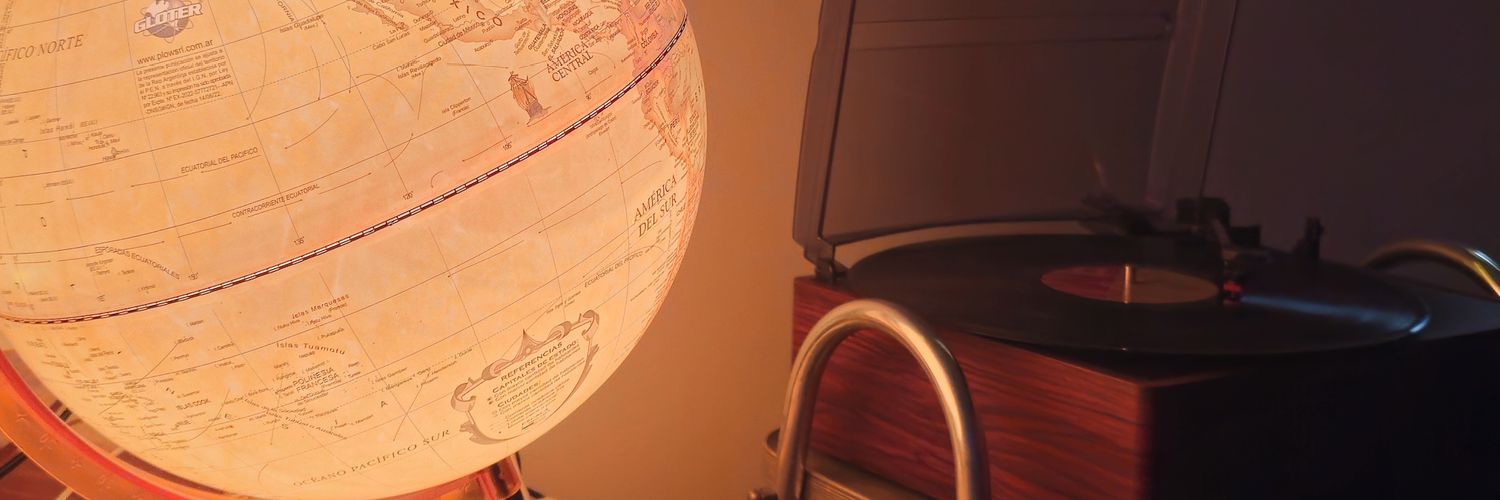 • Lucía • banner