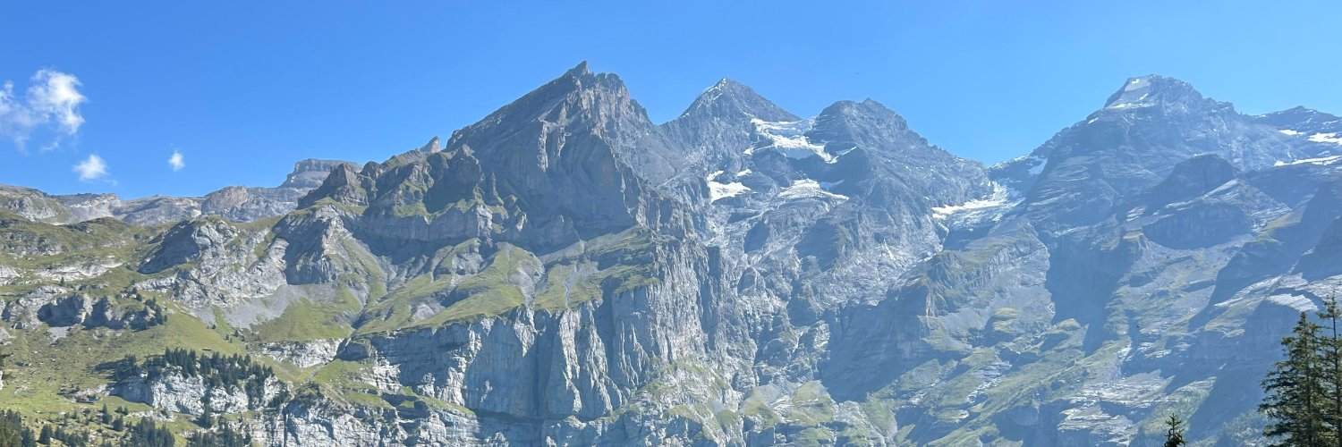 idajeng's profile banner image