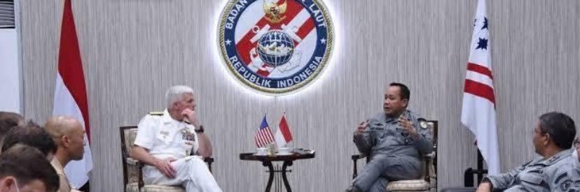 Karl .O. Thomas banner