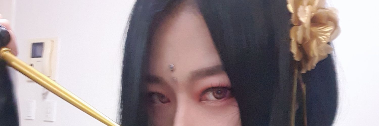 queenzzang030's profile banner image