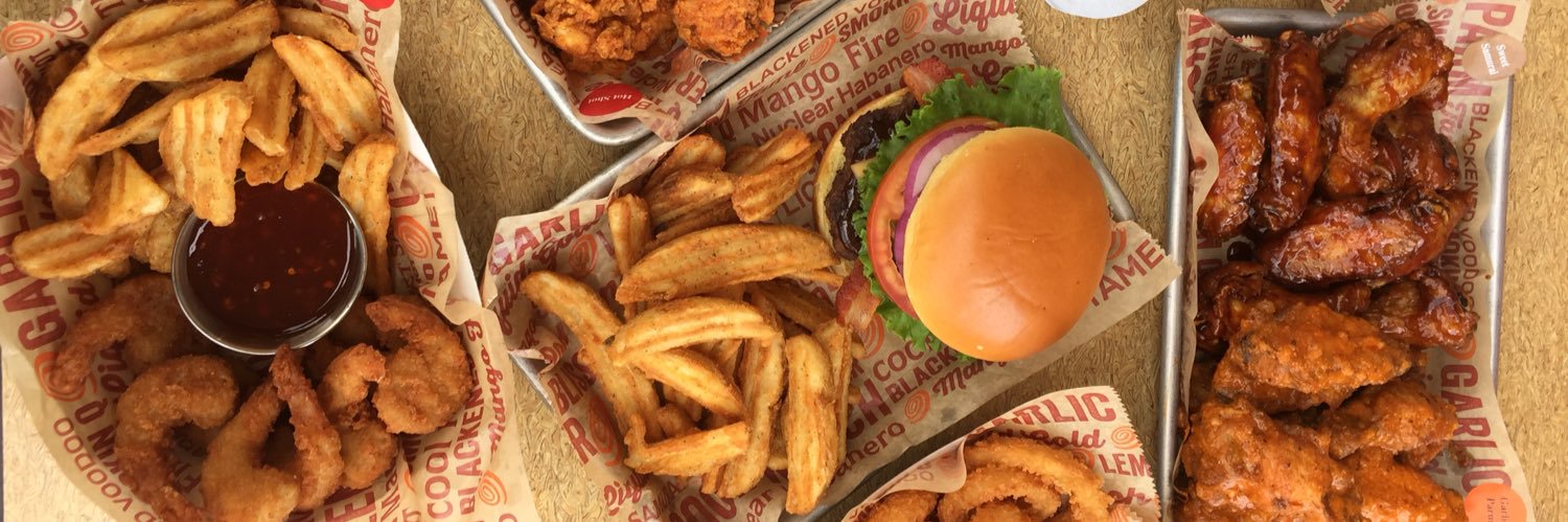 Wing Zone Panamá banner