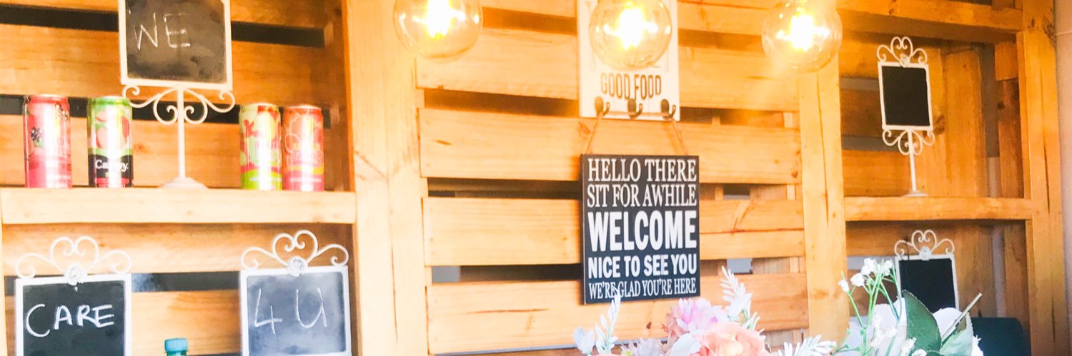 ElleBites1's profile banner image