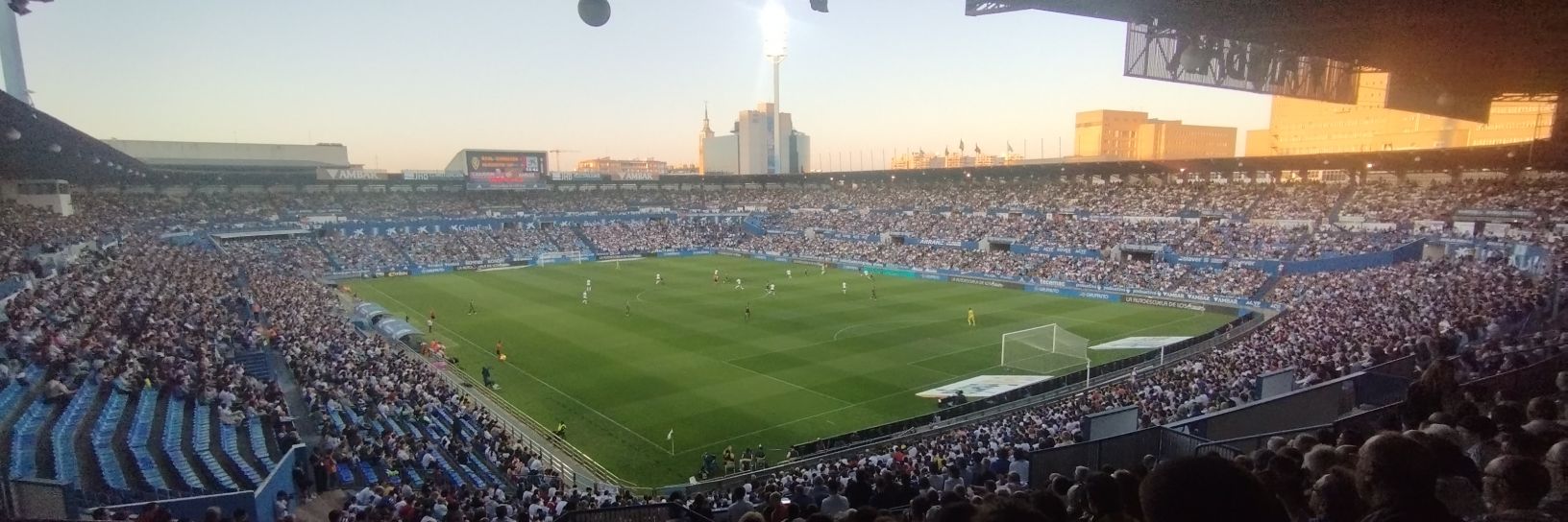 Íñigo Garriga banner