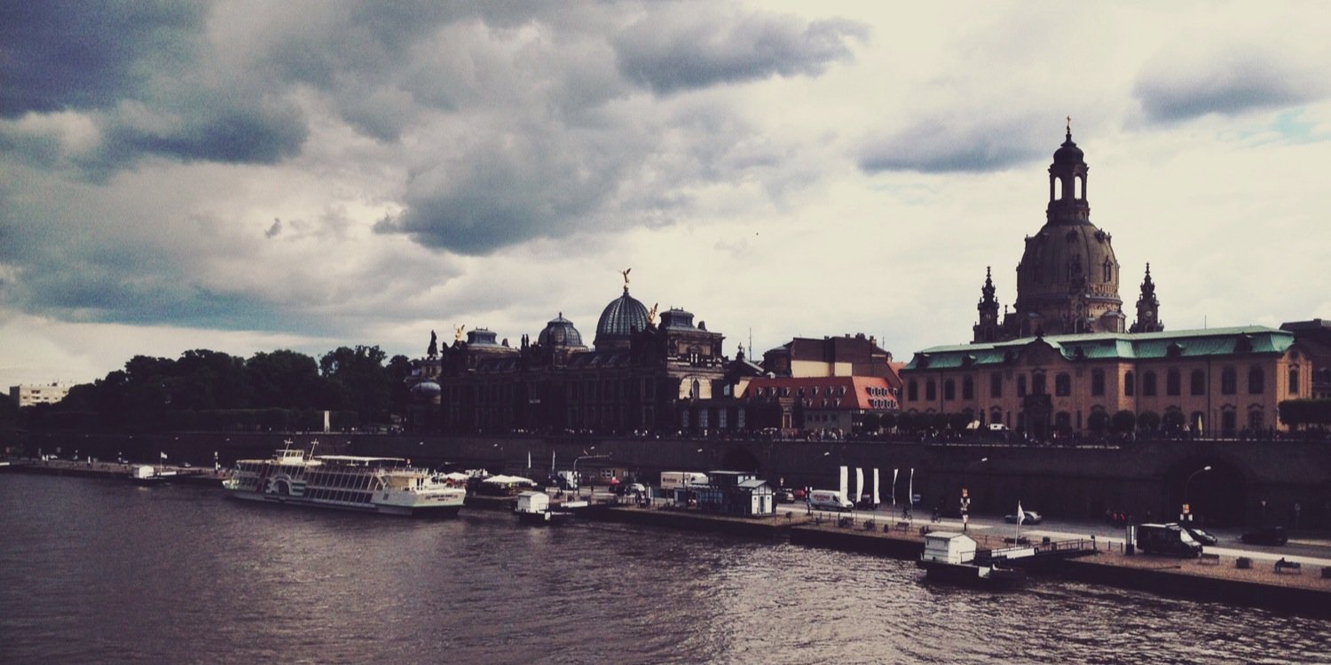 Hilary Commer 🅧 banner