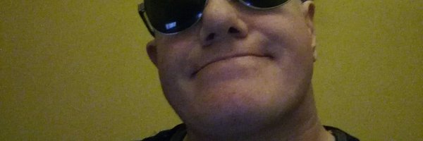 happy2013guy Profile Banner