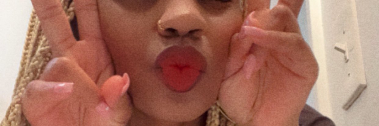 Missmalay_'s profile banner image