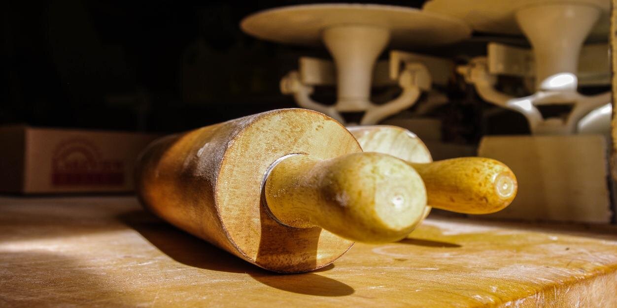 Lakeview Bakery and Lakeview Bakery Gluten-Free banner