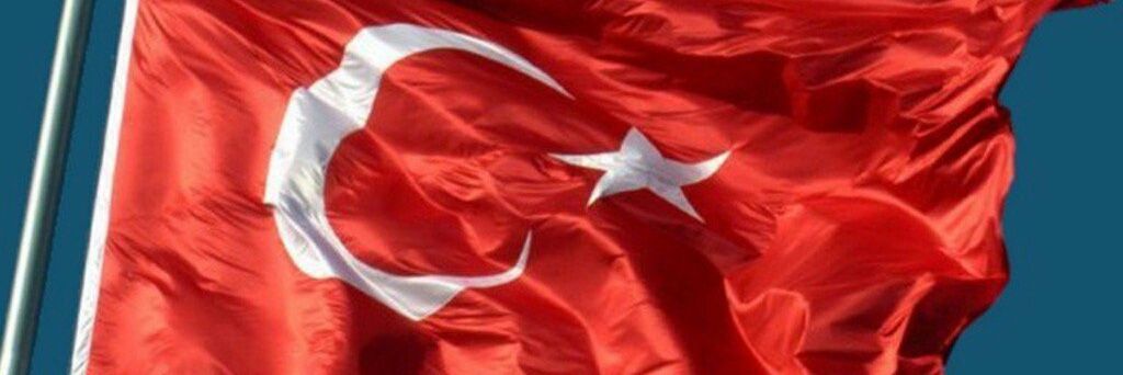 izzetakses's profile banner image
