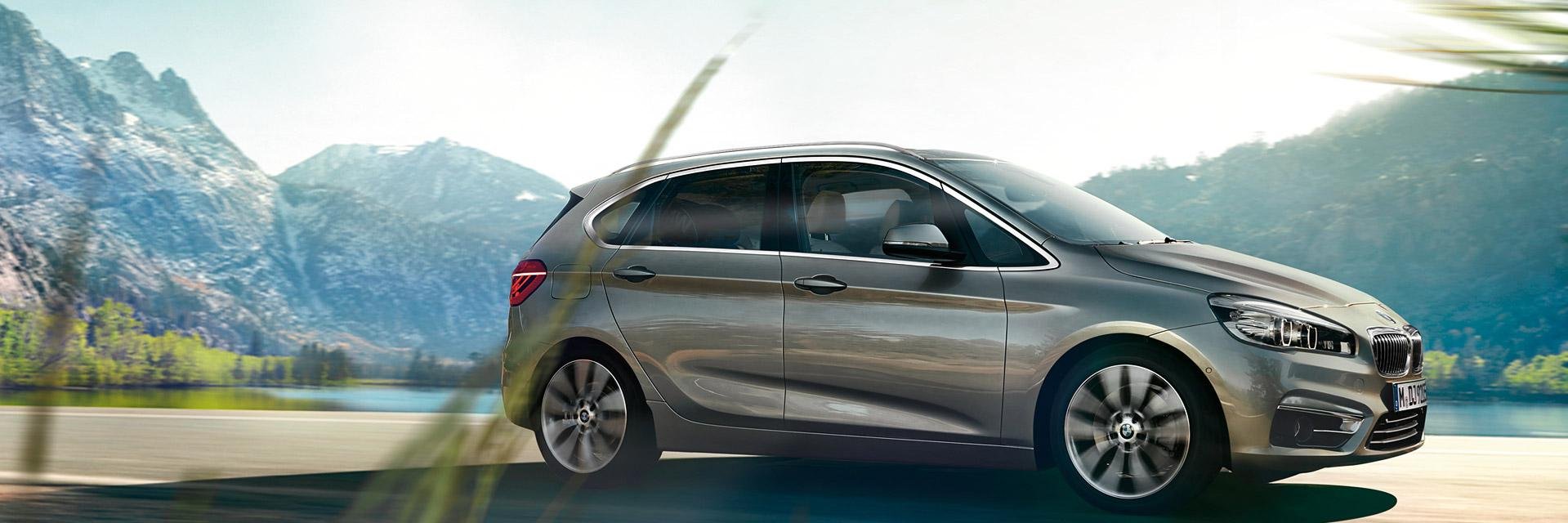 BMW__UNICARS's profile banner image