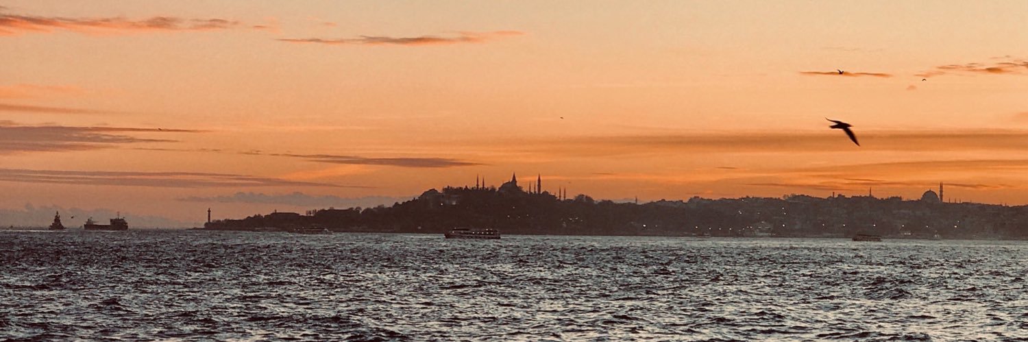 kulliyeder's profile banner image