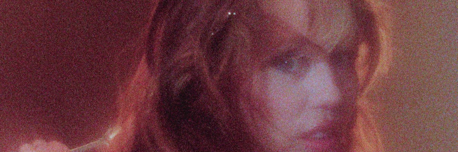 raysofrayon's profile banner image