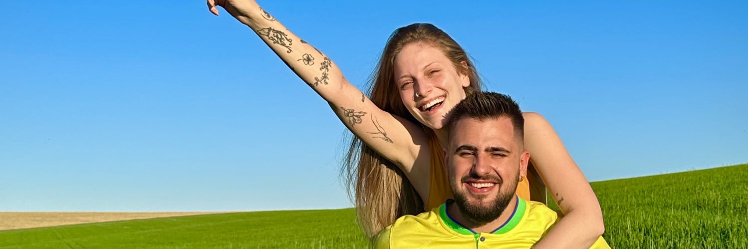 juliabordinn's profile banner image