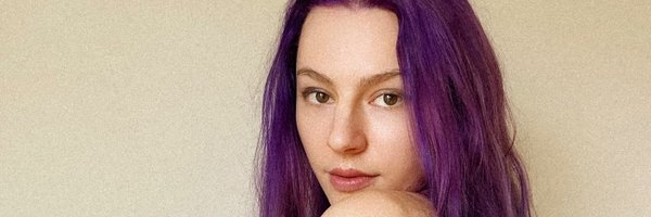 Mereshas Profile Banner