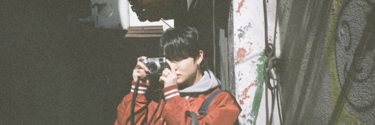 re_tr12's profile banner image