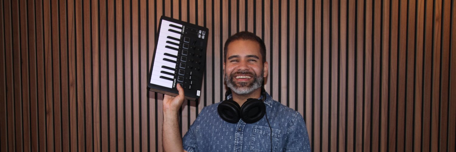 MannyBuilds 🧙‍♂️🪄🔊 banner