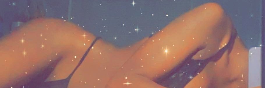 according_to_e's profile banner image