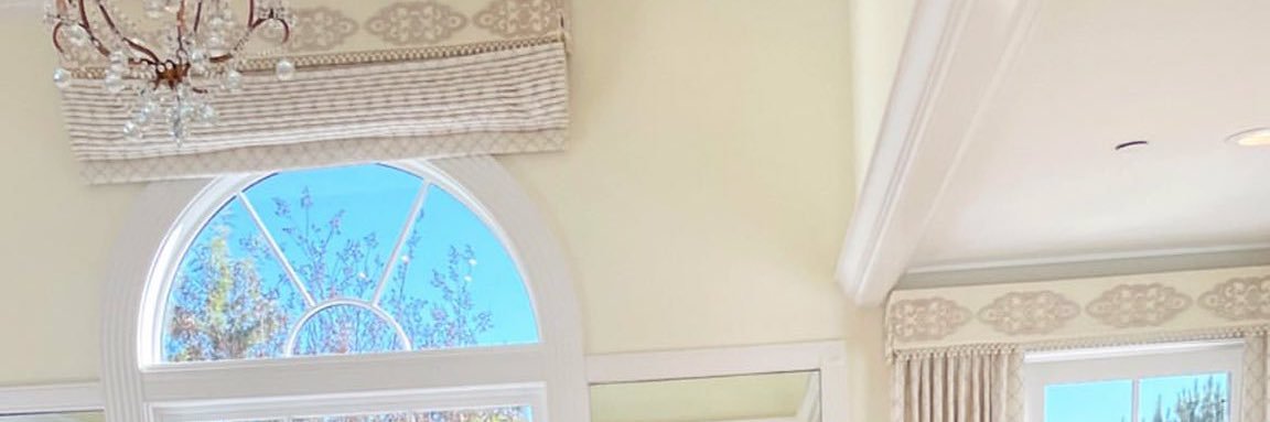 y✨ banner