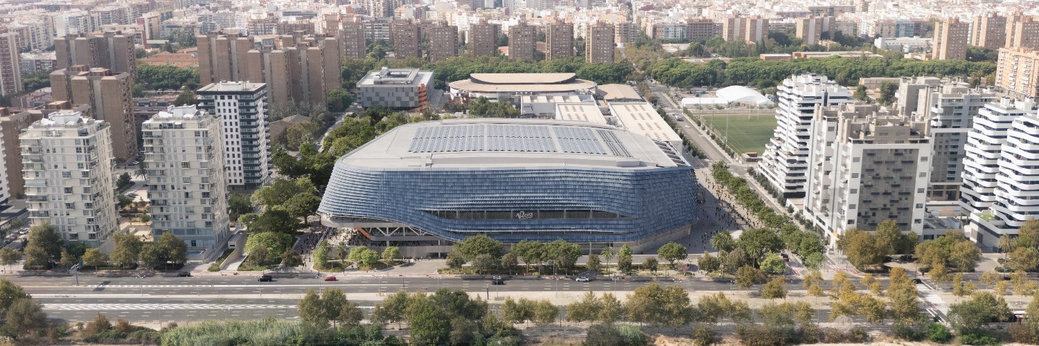 Roig Arena's banner