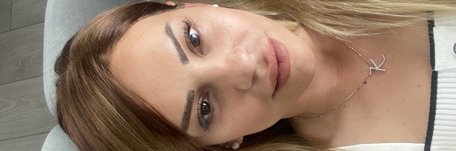 zuhal üz banner