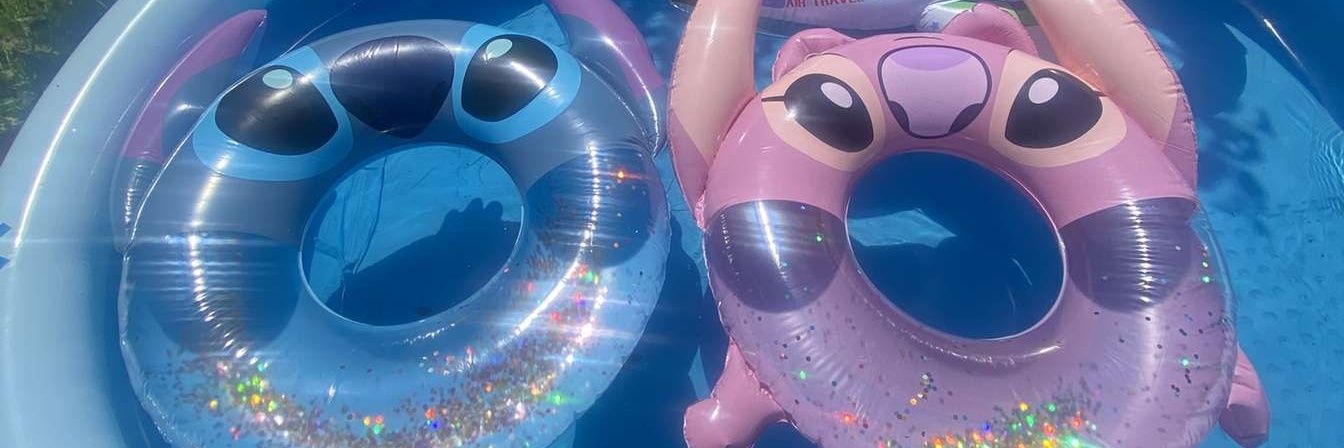 squeakysofi's profile banner image