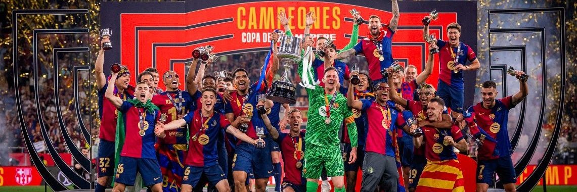 TOMISIN 😒's banner