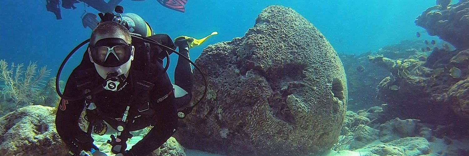 ADCscuba's profile banner image