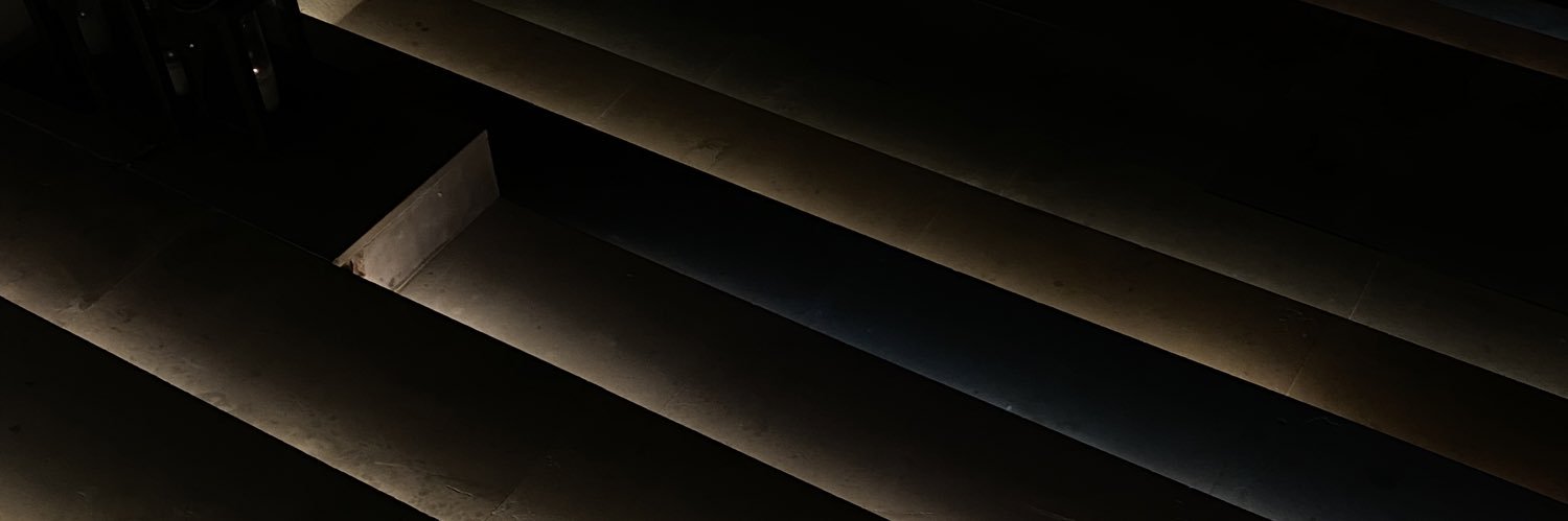 reg banner