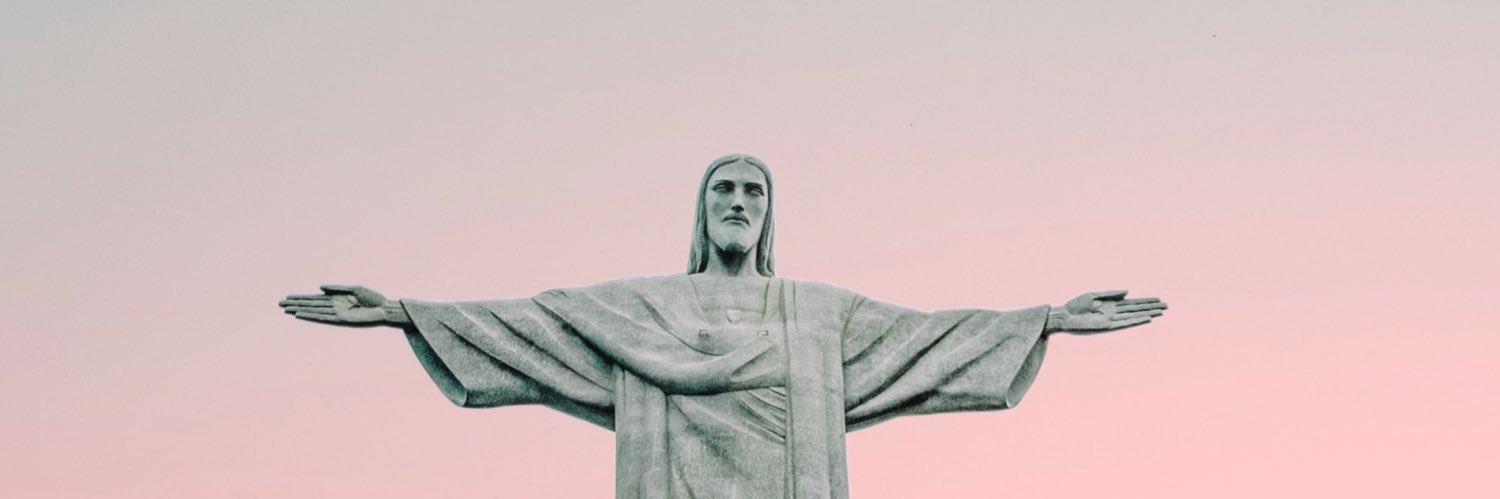 KarinaAvellar's profile banner image