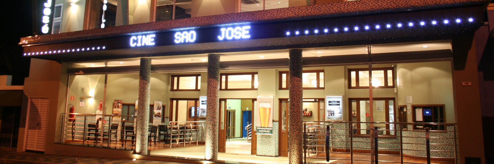 cinesjose's profile banner image