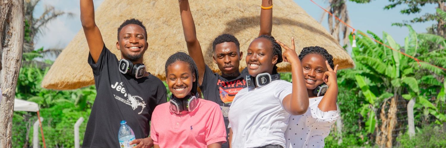 Pearl Link Safaris banner