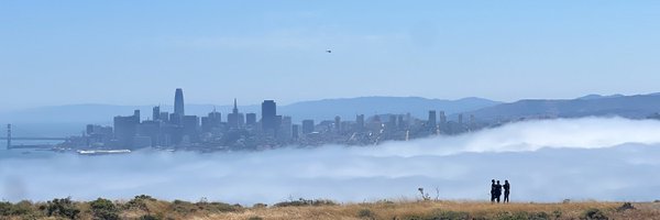 SeeniaHong Profile Banner