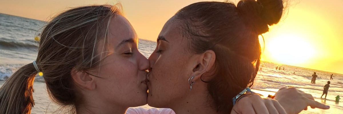 Estefania Perez banner