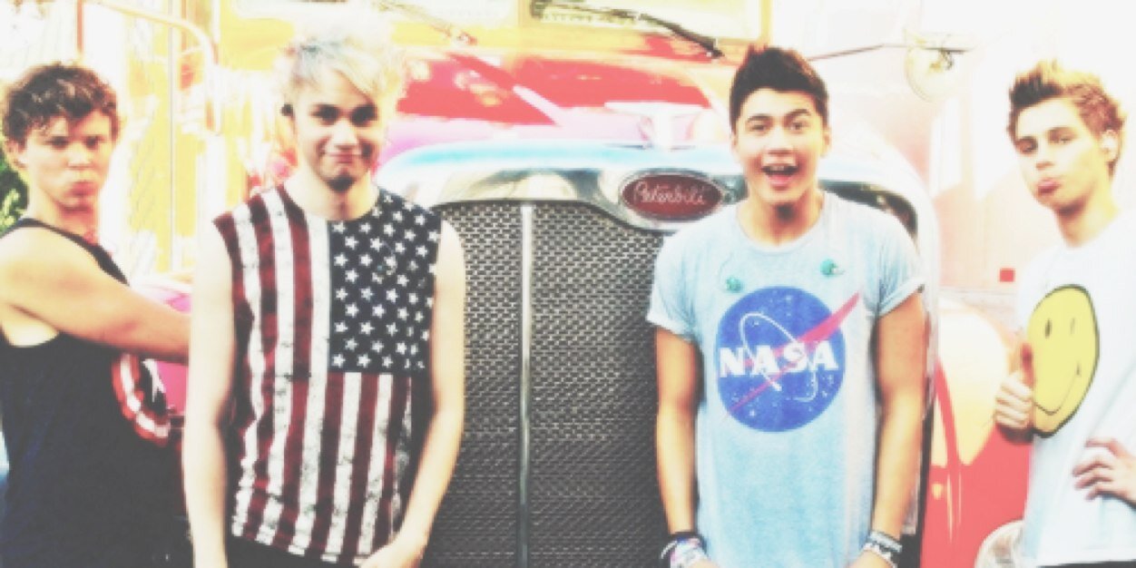 DirectionersLi4's profile banner image