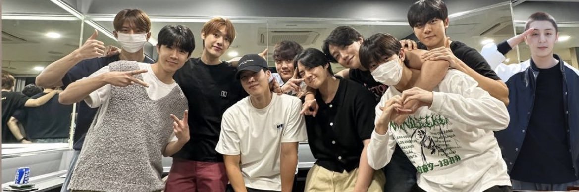 golchanis's profile banner image