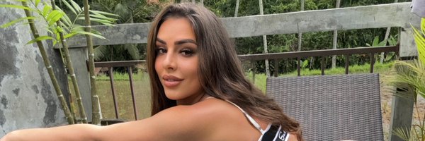 carlaoff66 Profile Banner